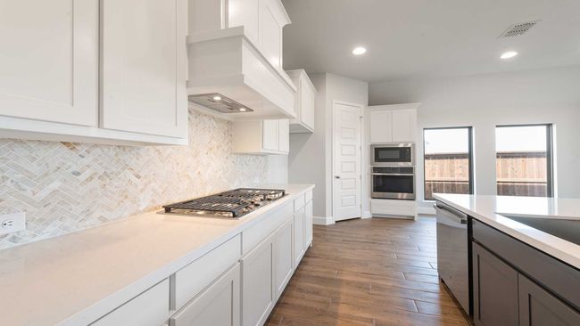 721 Running Iron Trl, House other with 4 bedrooms, 3 bathrooms and null parking in Mansfield TX | Image 14