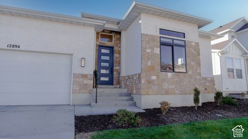 17-12894 S Berlynn Dr, Riverton, UT, 84065 | Card Image