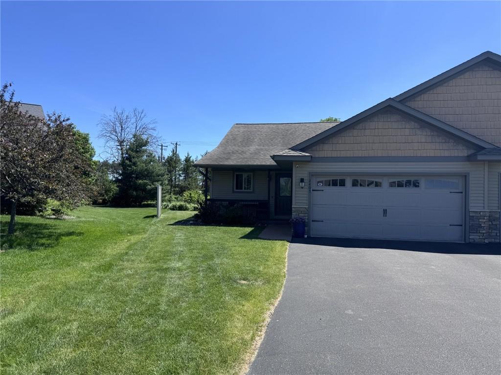 Lake Ct, Altoona, WI 54720