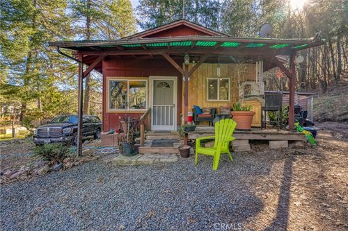 8427 Saddle Rd, Kelseyville, CA, 95451-9672 | Card Image