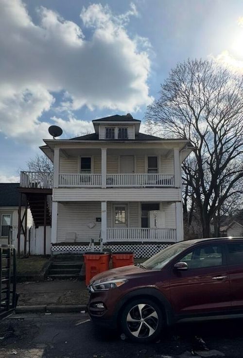 705 Grant St, Springfield, OH, 45504-2407 | Card Image