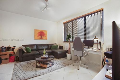 308-540 Brickell Key Dr, Miami, FL, 33131-2636 | Card Image