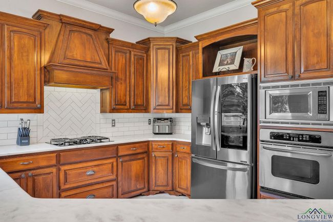 4401 Windrush Blvd, House other with 4 bedrooms, 5 bathrooms and null parking in Longview TX | Image 12