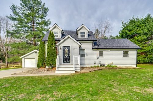 860 Brunsdorph Rd, Fairlawn, OH, 44333-3106 | Card Image