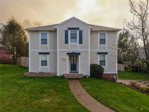 102 Bayberry Ln, Cranberry Twp, PA, 16066-3104 | Card Image