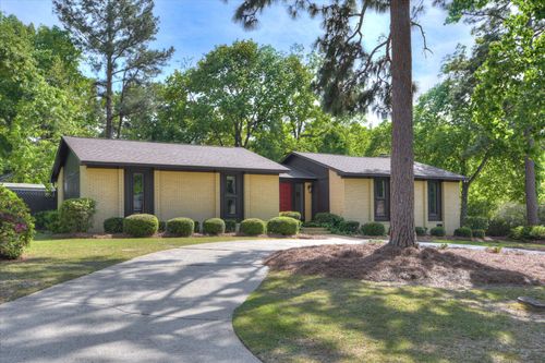 31 Deerwood Dr, Aiken, SC, 29803-5667 | Card Image