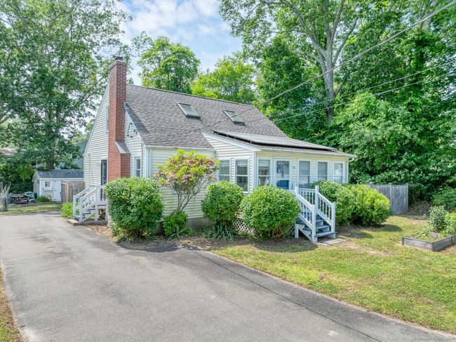 15 Hawks Nest Rd, House other with 3 bedrooms, 2 bathrooms and 3 parking in Old Lyme CT | Image 12