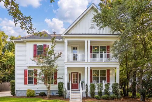 421 Woodland Shores Road, Charleston, SC, 29412 | Card Image