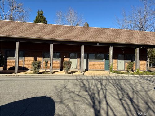 529 Pearson Rd, Paradise, CA, 95969-5113 | Card Image