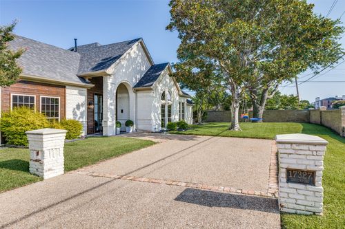 17327 Davenport Rd, Dallas, TX, 75248-1367 | Card Image