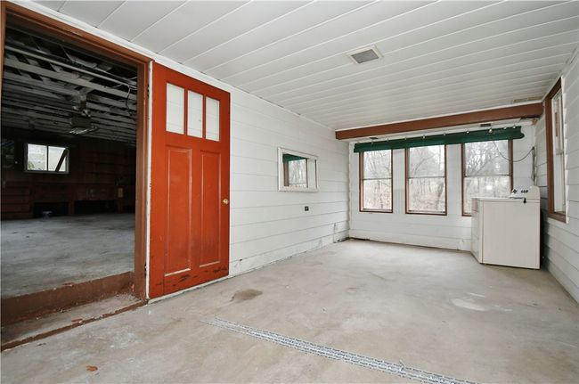 305 Hemlock Rd, House other with 3 bedrooms, 2 bathrooms and 2 parking in Trafford PA | Image 25