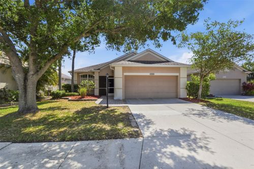823 Springwood Cir, BRADENTON, FL, 34212-2646 | Card Image
