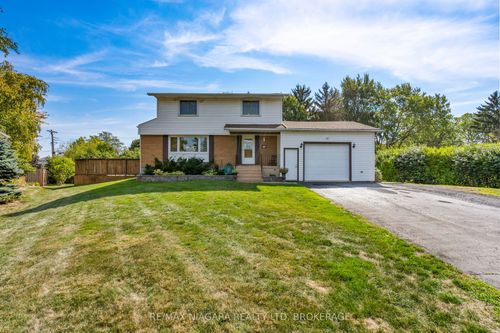 28 Thorncrest Rd, Port Colborne, ON, L3K5C6 | Card Image