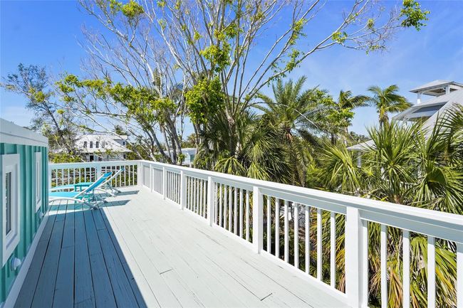 111 Faubel St, House other with 3 bedrooms, 3 bathrooms and null parking in Siesta Key FL | Image 63