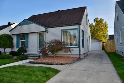 13411 Jobin Street, Home with 3 bedrooms, 1 bathrooms and null parking in Southgate MI | Image 1