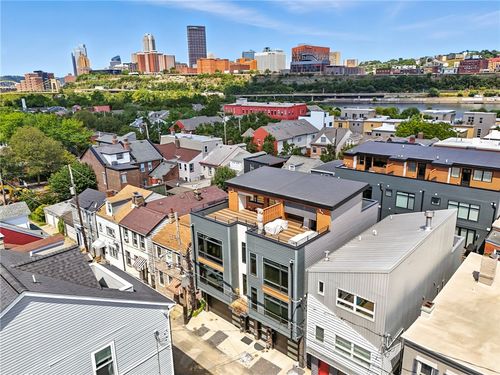 1817 Fox Way, Pittsburgh, PA, 15203-1731 | Card Image