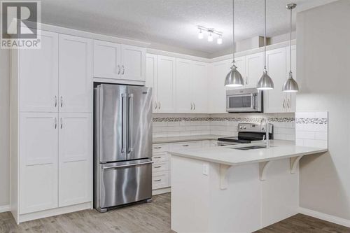 522 Cranford Dr Se, Calgary, AB, T3M2L7 | Card Image