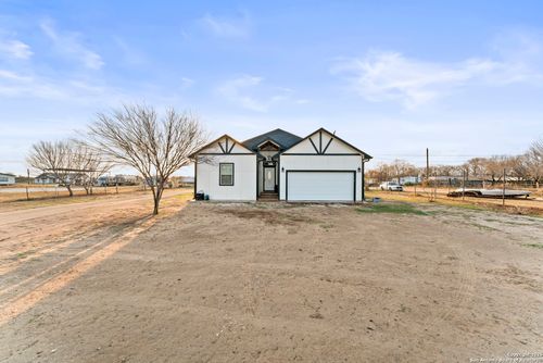 16851 Griffin Rd #2, Atascosa, TX, 78002 | Card Image