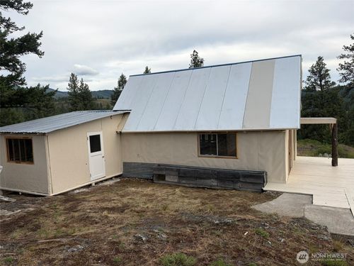 184 N Lambert Ln, Republic, WA, 99166-9598 | Card Image