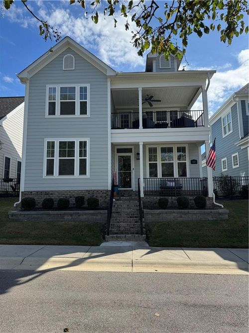 110 Creek Front Ln, Suffolk, VA, 23435-1652 | Card Image