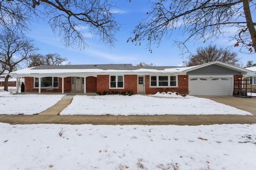 1220 N Hamlin Ave, Park Ridge, IL, 60068-1744 | Card Image