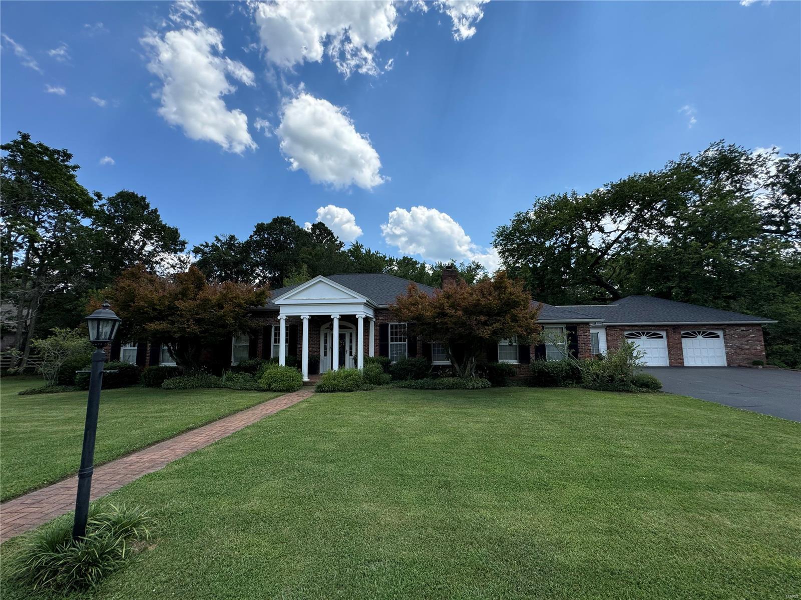 Russellville Rd, Arcadia, MO 63621