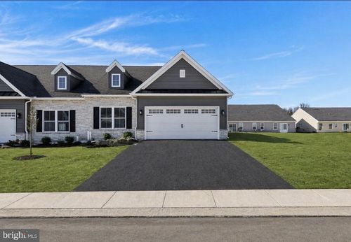 108 Hillard Fld, LANCASTER, PA, 17603-5679 | Card Image