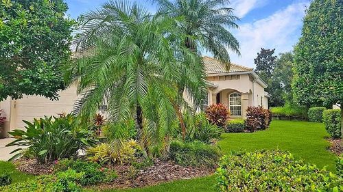 6055 Wingspan Way, Bradenton, FL, 34203-7128 | Card Image