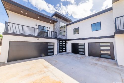 1091 Puu Alani Way, Pearl City, HI, 96782-2717 | Card Image