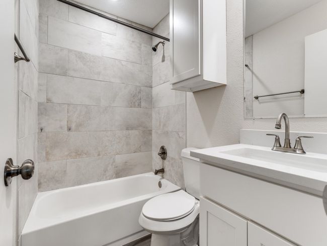 1810 Running River Rd, House other with 3 bedrooms, 3 bathrooms and null parking in Garland TX | Image 18