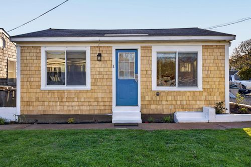 unit-1-887 Commercial Street, Provincetown, MA, 02657 | Card Image
