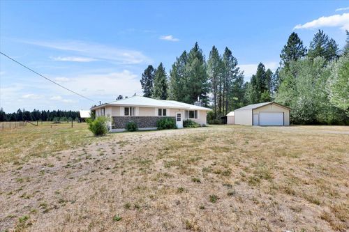 4 E Westmoreland Rd, Deer Park, WA, 99006-8393 | Card Image