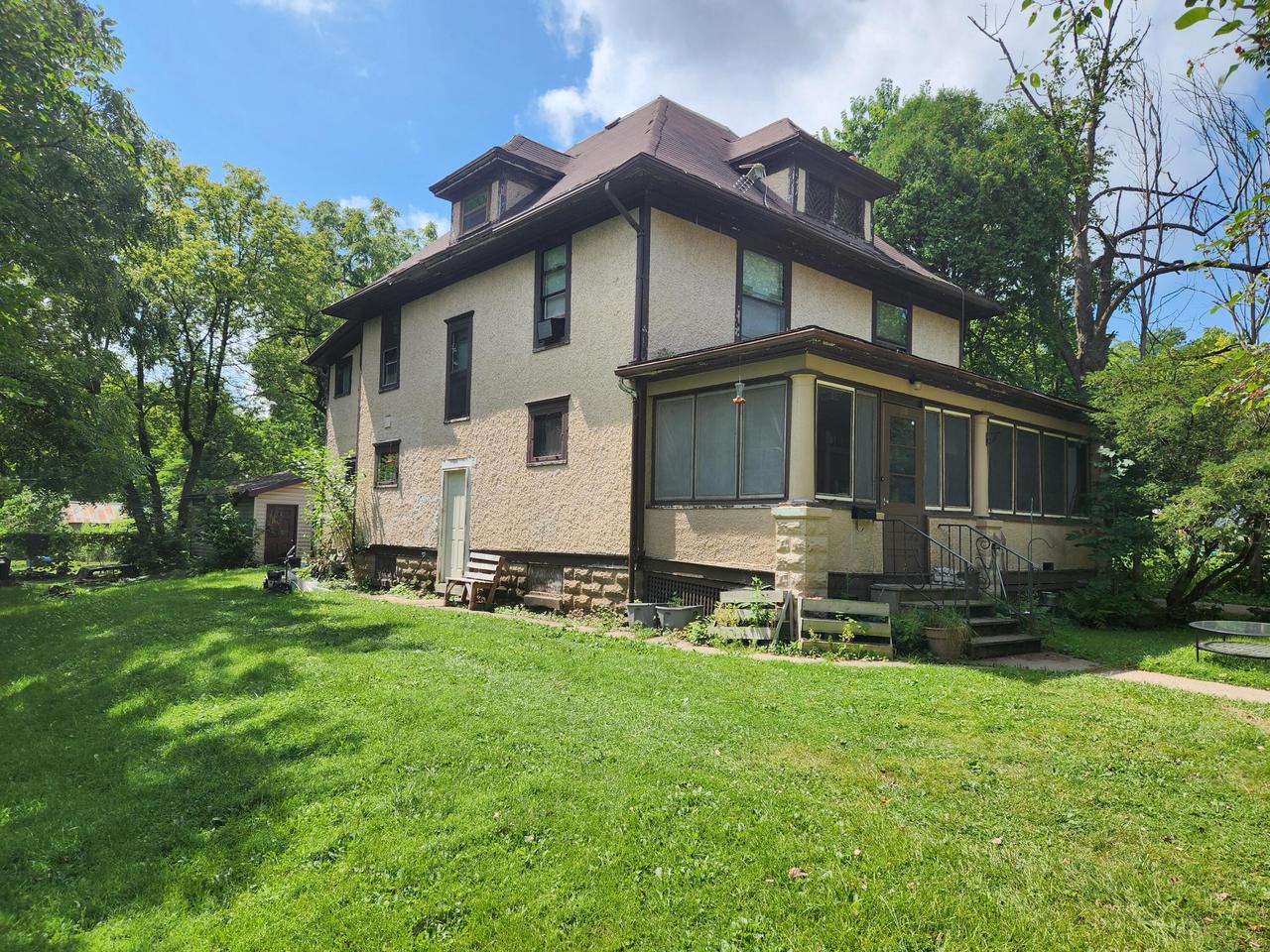 Wisconsin St, Delavan, WI 53115