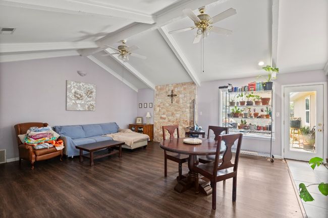 101 Homestead Rd, House other with 3 bedrooms, 3 bathrooms and 8 parking in Kyle TX | Image 4