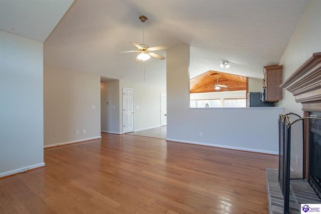 234 Cave Heights Ln, House other with 3 bedrooms, 2 bathrooms and null parking in Falls Of Rough KY | Image 8