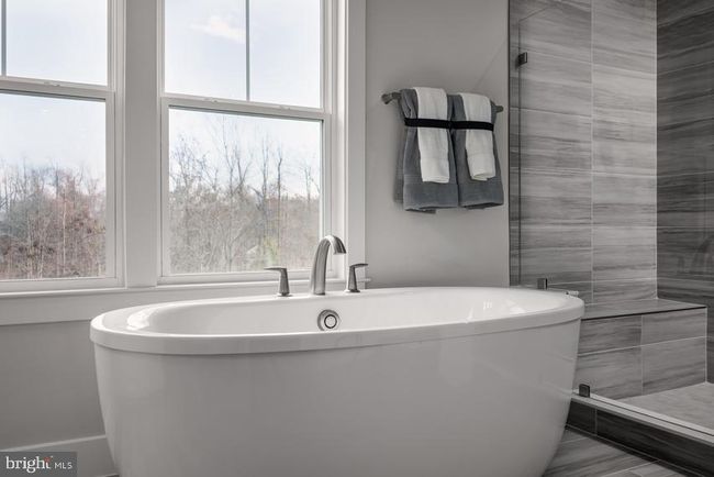 8743 Classic Lakes Way, House other with 4 bedrooms, 5 bathrooms and null parking in MANASSAS VA | Image 23