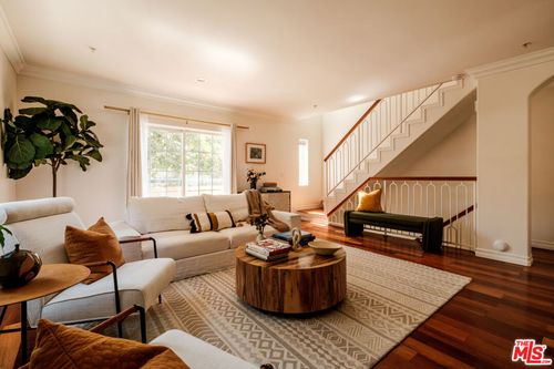 2-821 Gramercy Pl, LOS ANGELES, CA, 90005 | Card Image
