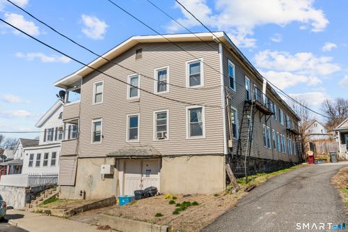 32 Greenwood St, Naugatuck, CT, 06770-2944 | Card Image