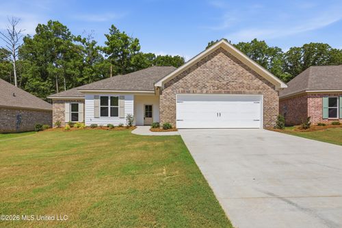 216 Anderson Oaks Dr, Pearl, MS, 39208-1105 | Card Image