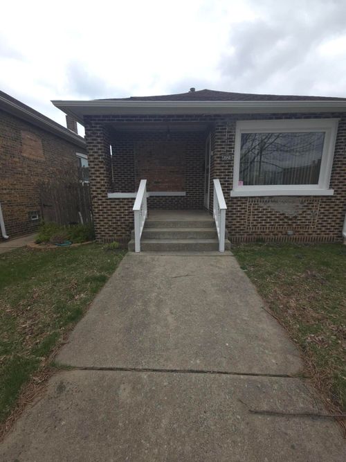 4721 Ivy St, East Chicago, IN, 46312 | Card Image