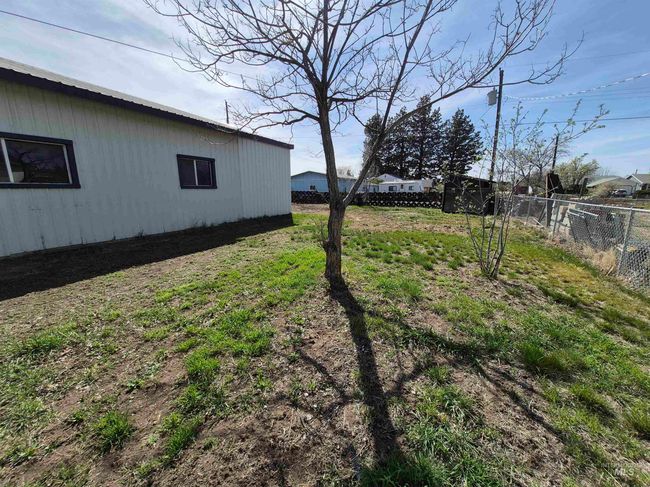 602 7 Th Ave W, House other with 3 bedrooms, 2 bathrooms and 2 parking in Gooding ID | Image 9