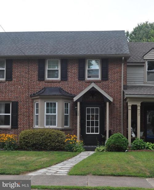 755 Church St, MILLERSBURG, PA, 17061-2108 | Card Image