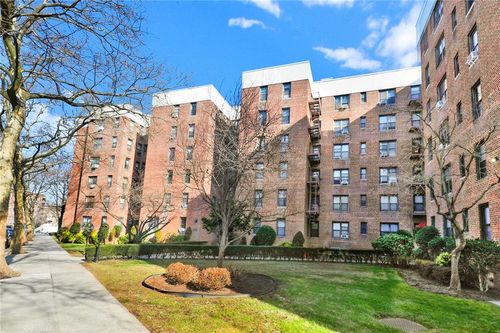 5m-2241 Plumb 1st St, Brooklyn, NY, 11229-5755 | Card Image