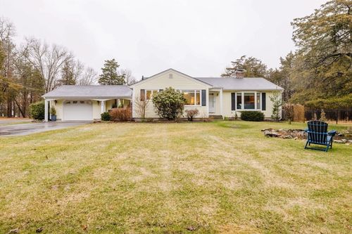 15 Ralsie Rd, Rehoboth, MA, 02769-2613 | Card Image
