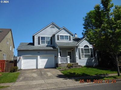 15377 Se Thornbridge Dr, House other with 3 bedrooms, 2 bathrooms and 2 parking in Clackamas OR | Image 1