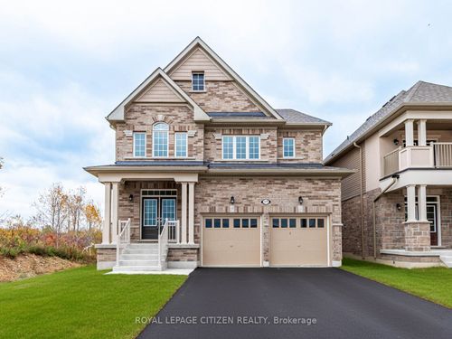 17 Heather Fullerton Ave, Sutton West, ON, L0E1R0 | Card Image