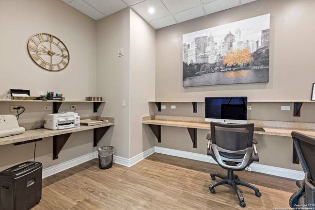APT-109 - 215 Center, Condo with 2 bedrooms, 3 bathrooms and null parking in San Antonio TX | Image 32