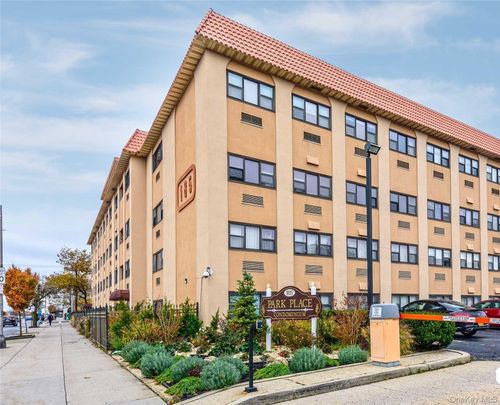 200-185 W Park Ave, Long Beach, NY, 11561-3328 | Card Image