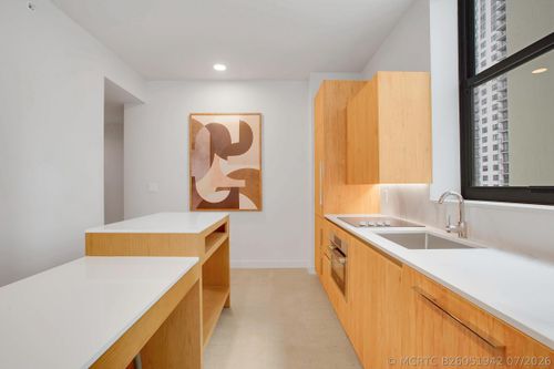 2107-601 N Miami Ave, North Miami, FL, 33136 | Card Image