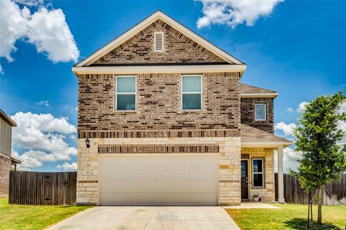 572 Pepperbark Loop, Buda, TX, 78610-3998 | Card Image